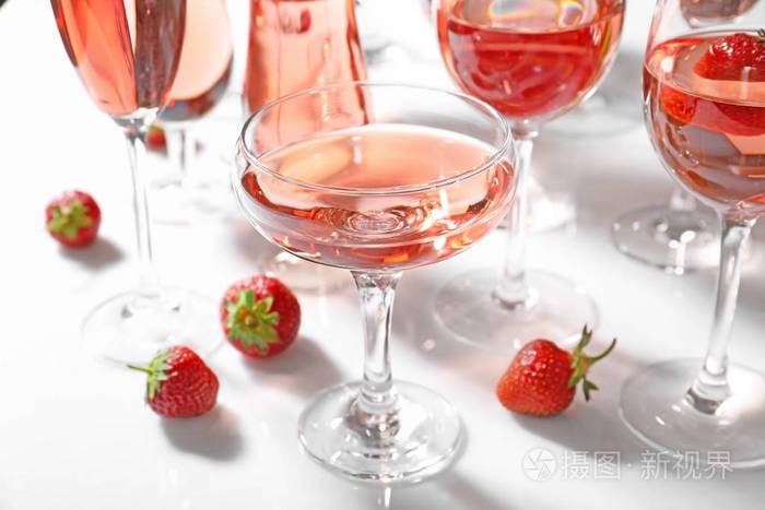 美味的草莓酒照片-正版商用图片0e842s-摄图新视界